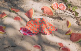 Groovy Grapefruit: The Ultimate Summer Vibe in Hawaiian Clothing